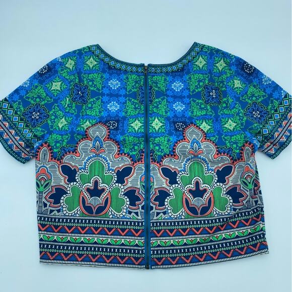 Flying Tomato Woman’s Large Bohemian Printed Cropped Top - Picture 7 of 9